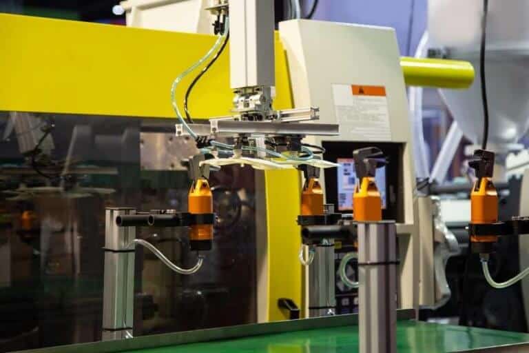 Kunststofbewerkingsmachine leasen